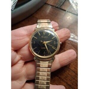 VINTAGE BULOVA Watch 10K GOLD FILLED F95004 WRISTWATCH Waterproof Shockproof